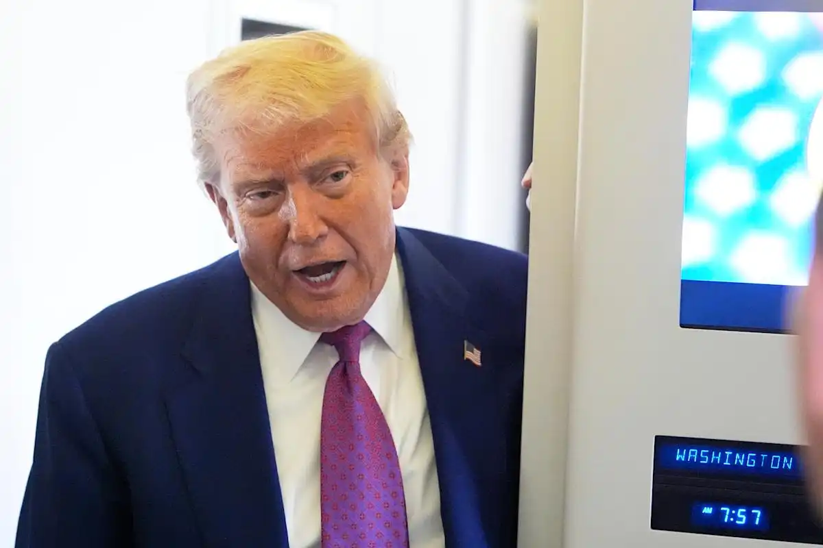 Ireland Advocates Calm, Strategic Response to U.S. Tariffs!