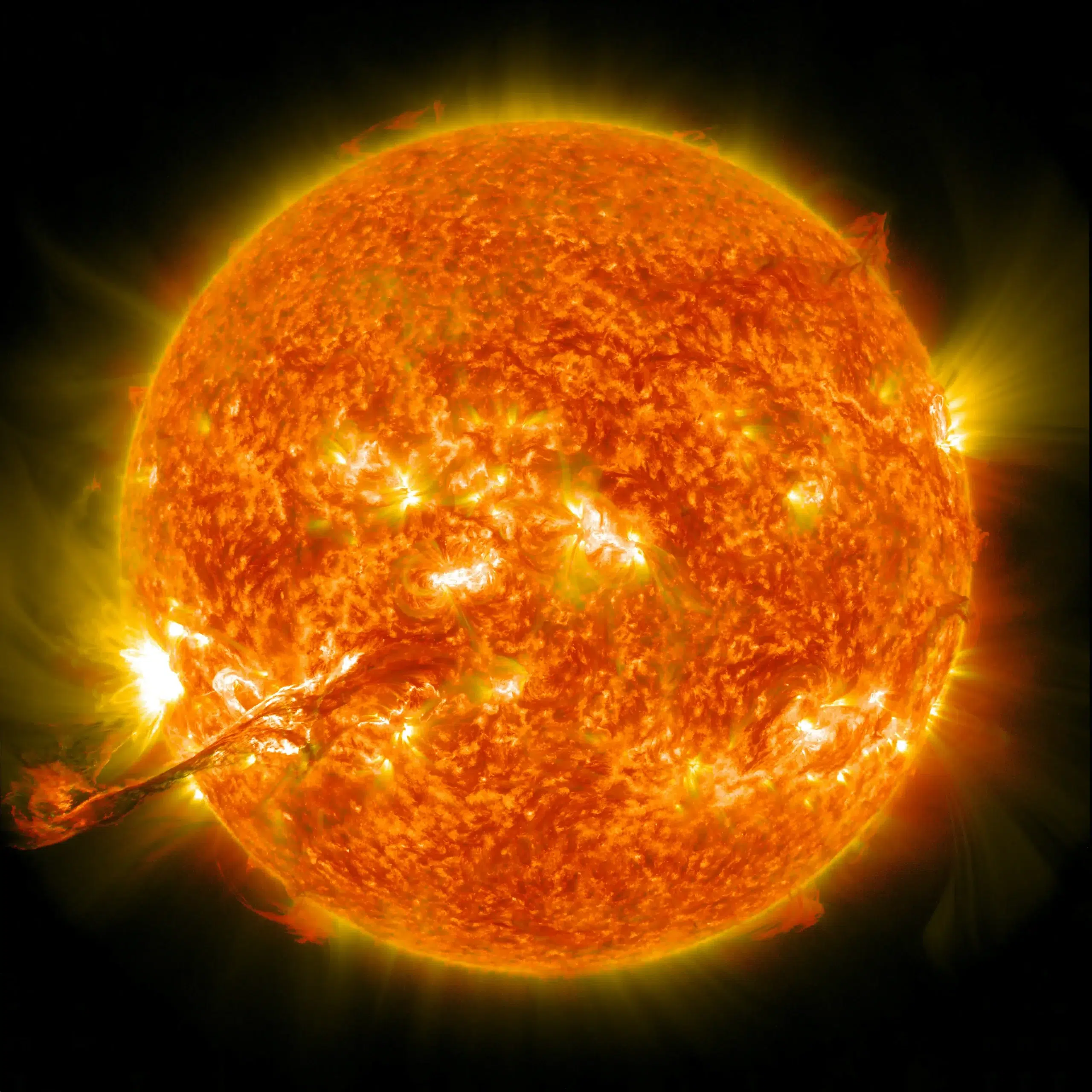 Ireland Set to Swelter as 'Heat Dome' Sparks Weather Warning